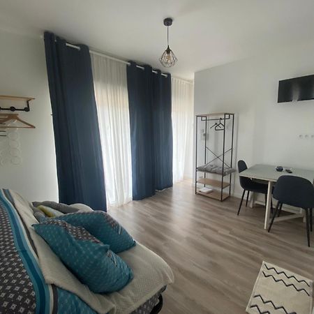 Studio Neuf Tout Equipe Castres-Gironde Zewnętrze zdjęcie